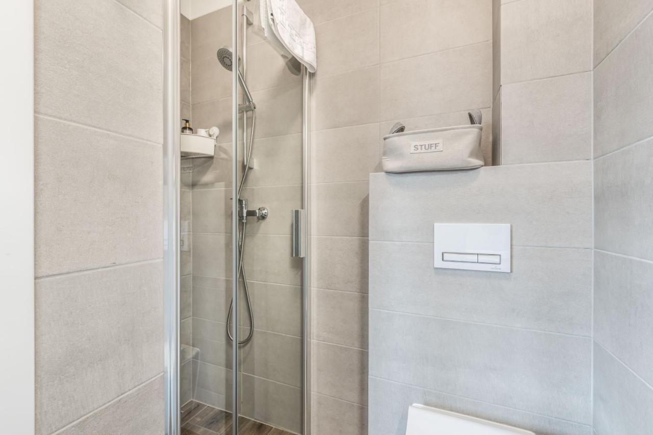 Rent Like -apartamenty Kolo Brzegu V & Mini *